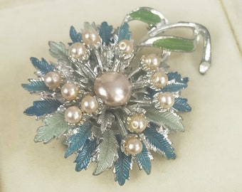 Weiss Flower Rhinestone Brooch & Earrings, Gold Plated
