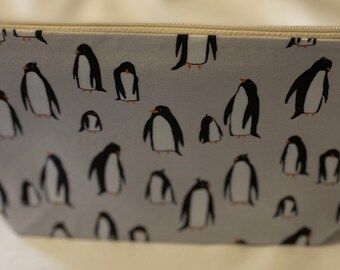 Penguin wristlet, Penguin print Pouch, Make Up Bag, Animal Lover Gift, Vet Gift