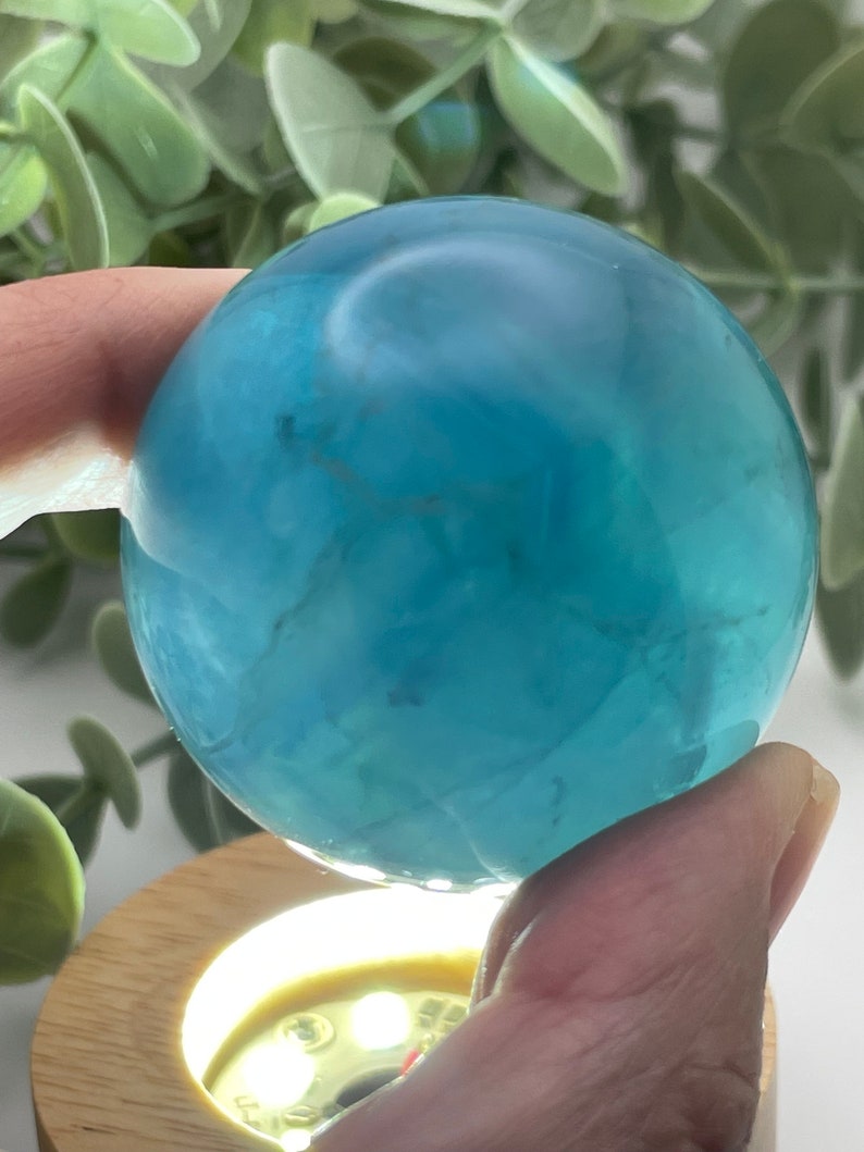 42mm Blue Fluorite Sphere // Ball // Orb //Healing// Natural // Video image 6