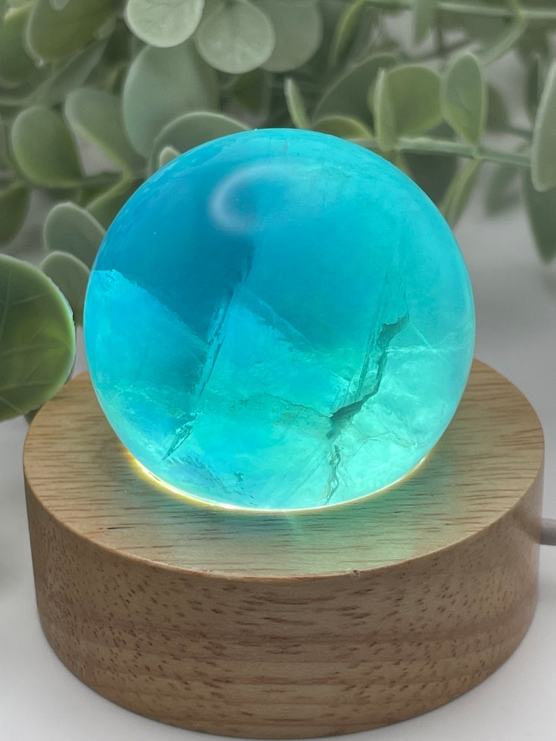 42mm Blue Fluorite Sphere // Ball // Orb //Healing// Natural // Video image 4