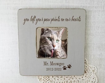 Pet Memorial Frame, loss of a pet, you left your paw prints on our hearts picture frame, memorial gift, memorial picture frame, pet frame