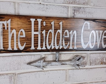Hidden Cove Sign, Personalized Signs with Arrow, Arrow Signs, Custom Arrow Signs, Directional Signs, Unique Gifts, Custom Cove Signs