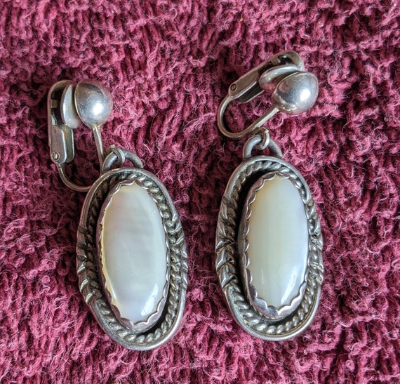 Signed Sterling Silver and Mother of Pearl Squash… - image 6