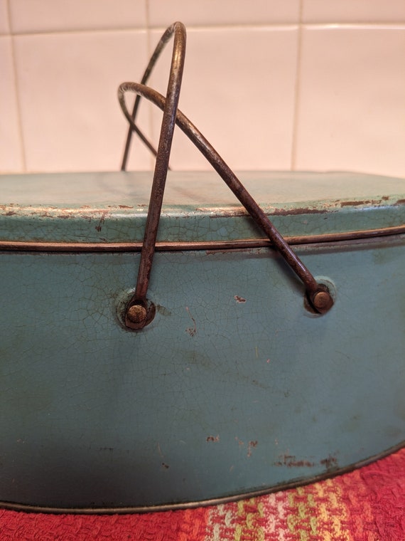 1940s Antique Metal Lunch Box with Insert and Han… - image 10