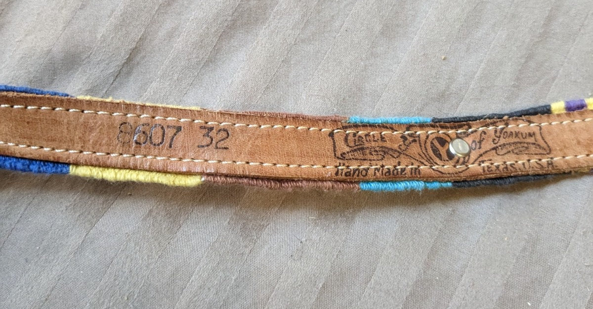 Circle Y of Yoakum Tooled/Painted Leather Belt Amazon.com: Circle Y Men main image 2