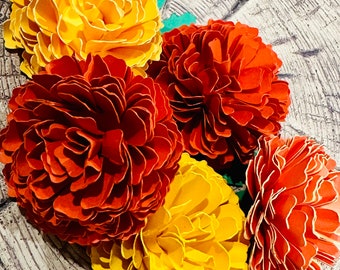 Cempasuchil, Marigold Mini 2” Paper Flowers, Ofrenda,  Dia de Los Muertos, Day of the Day, Altar, shadow box flowers