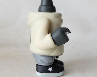 Design by Michael Lau - Crazy Children Crazy Smiles 07 Gray Crylon