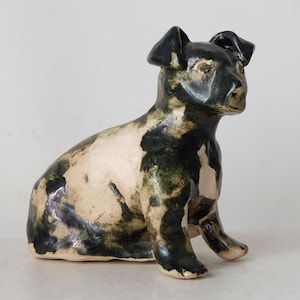 Thera Hofstede Crull - delvis glaserad keramisk hundskulptur, mycket sällsynt holländsk konstkeramik