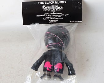 Honestboy Secret Base Rabbit Figure | eBay