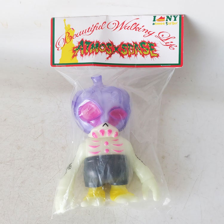 Secret Base Japan - Set of 5 Designer Vinyl Toys / Art Toys / All