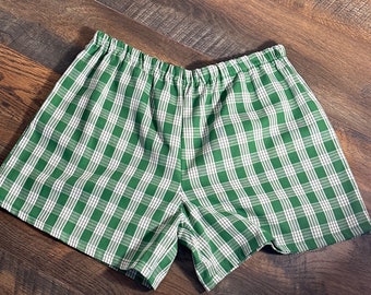 Classic Palaka Shorts Green White Hawaiian Print with 1 Pocket