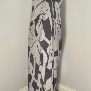 NEW! Rayon Hawaiian Print Light Gray on Dark Gray Kalo  Pareo  / Sarong / Beach Cover up or Wrap