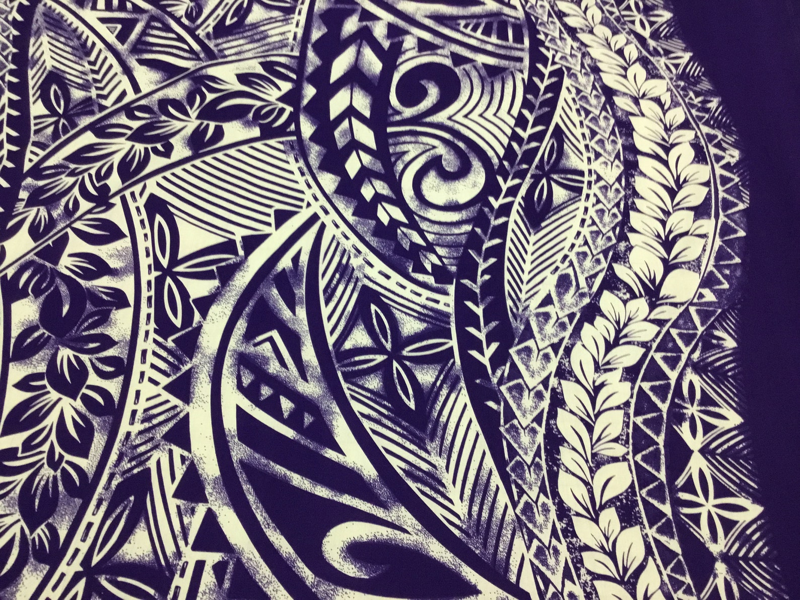 purple hawaiian print