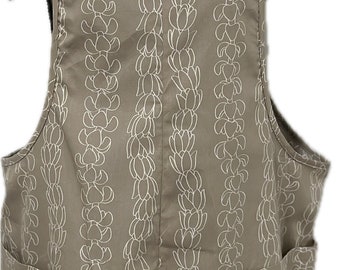 NEU!! Baumwoll Pulli in Khaki mit Weissem Puakenikeni und Tuberosose Lei Print- Bindebänder an der Schulter und 2 Taschen vorn