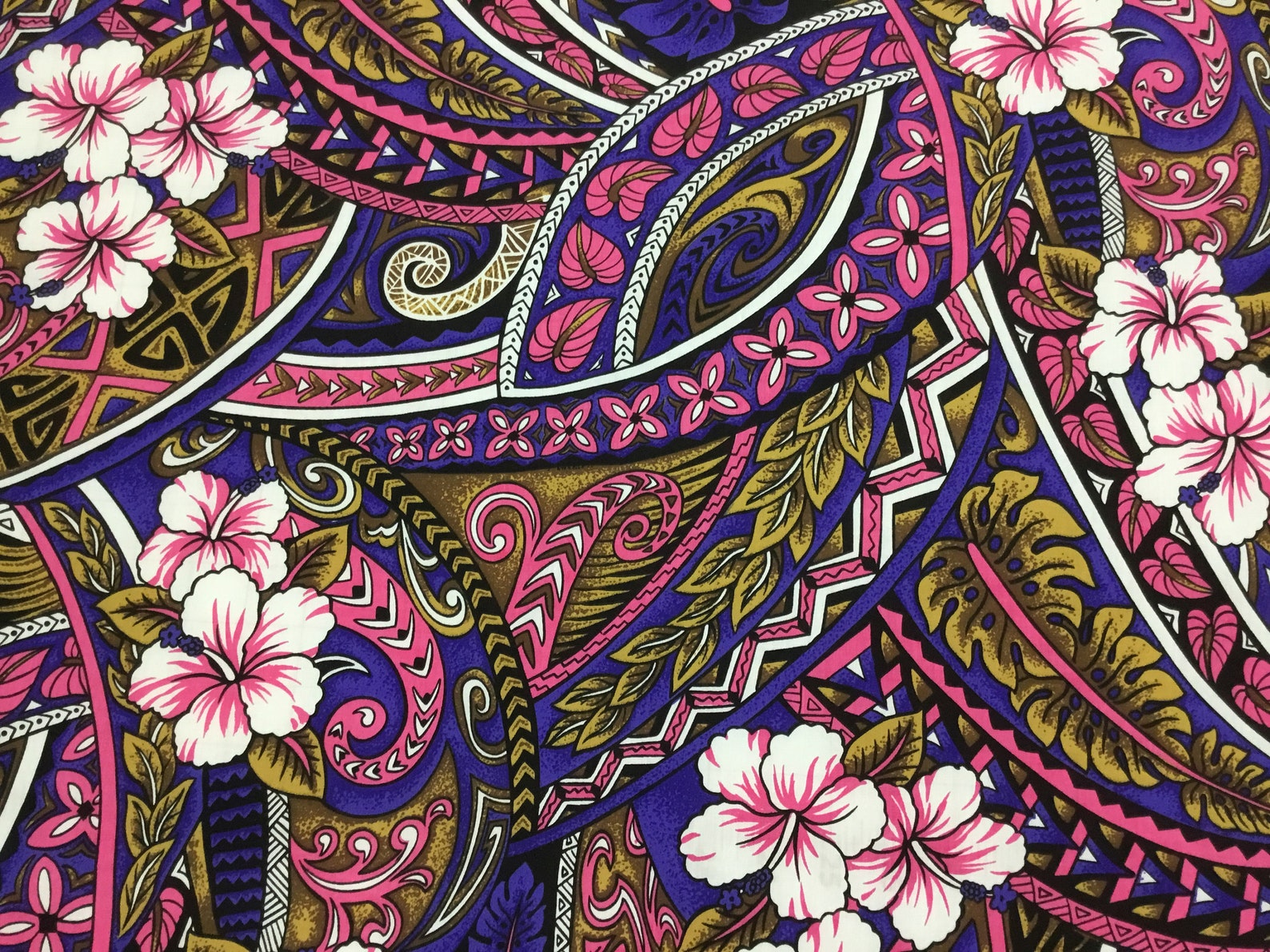 purple hawaiian print
