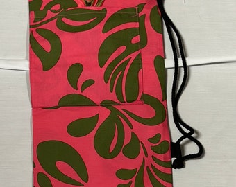 Hawaiian Print Pa’u Skirt Drawstring Shoulder Bag Green Floral Leaf on Pink