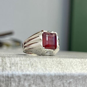 Onverwarmde onbehandelde robijnstenen ring vierkant geslepen robijnrode ring handgemaakte ring sterlingzilver 925 ring cadeauring