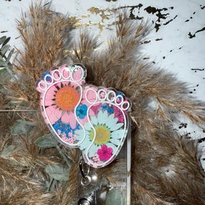 Babyfeet Badge Reel | Retractable Nursing Badge Reel | pressed floral | cardiology | Heart | Medical Badge Reel | nurse gifts