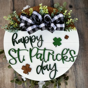 Saint Patrick's Day Front Door Decor Welcome Saint Patty's Day Front Door Sign Clover Door Hanger Saint Patrick's Day Door Wreath St. Pattys