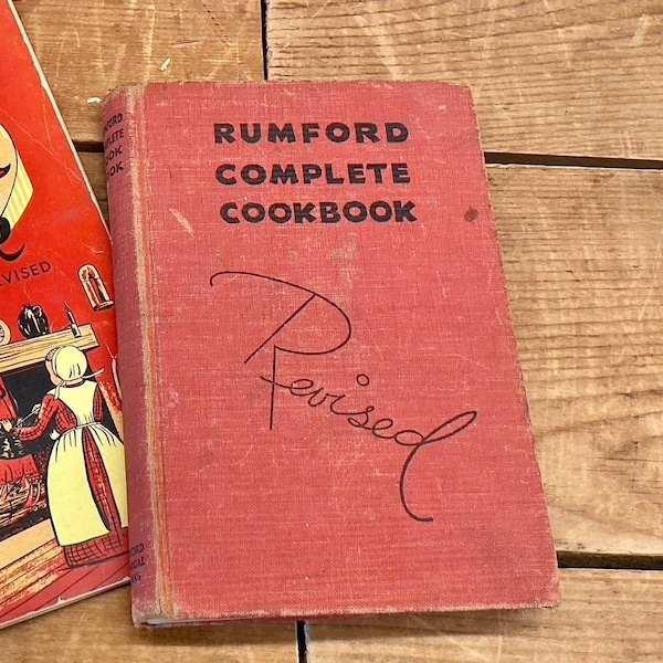 Rumford Complete Cookbook, Revised, by Lily Haxworth Wallace Circa 1940 - Vintage Cook Book