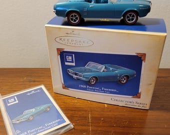 Hallmark Keepsake Ornament: 1968 Pontiac Firebird, Classic American Cars #15 (2005)