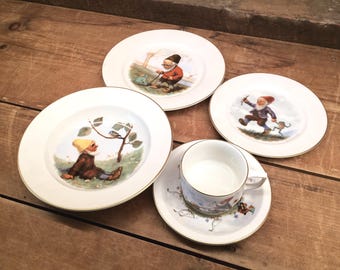 GNOMES - 1950s Thomas Rosenthal - Porcelain Child's 5 pc Dinnerware Set #4511