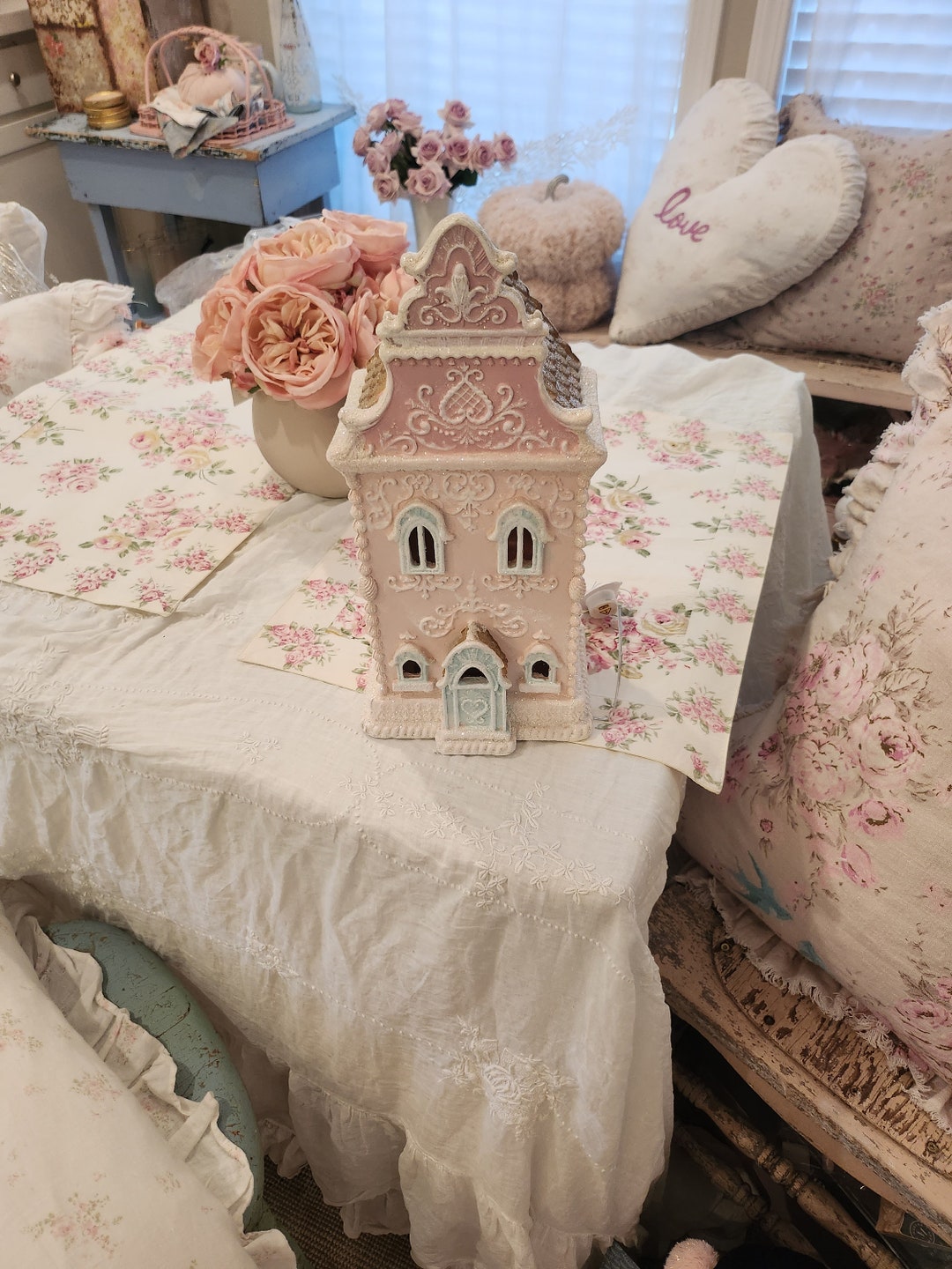 Christmas PINK Victorian Glitter Lighted Gingerbread Hand Painted House 14
