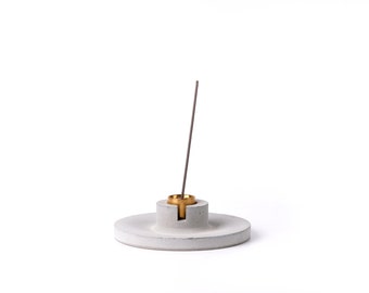 Concrete incense stick holder with brass (disc) - grey