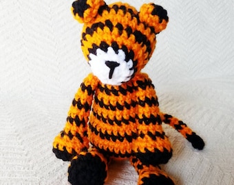 Plush Tiger Baby Rattle/ Soft Baby Toys/ Stuffed Animal Tiger/ Baby Present/ Crochet Animals/ Orange and Black Toys/ Baby Amigurumi Tiger