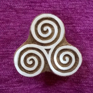 Celtic Triple spiral indian carved wooden stamp, pottery stamp, textile stamps, wooden printing block, tjaps