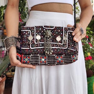 Schwarze Banjara Taschen, Boho Taschen, Gypsy Clutch, Vintage Taschen, Boho Taschen, afghanische Taschen black Edition