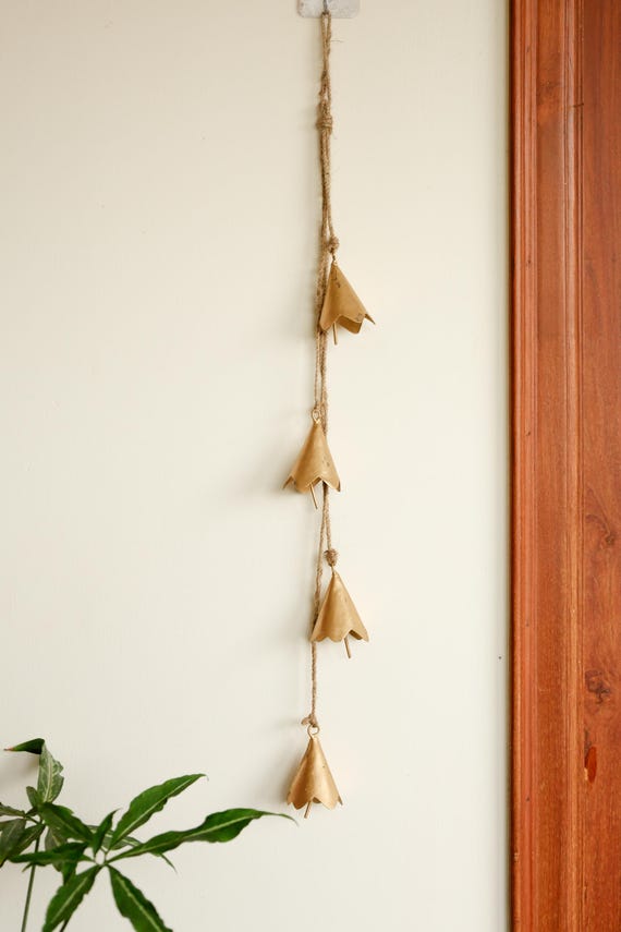 Rustic Iron Flower Bells Wind Chime Vintage Decor Hanging