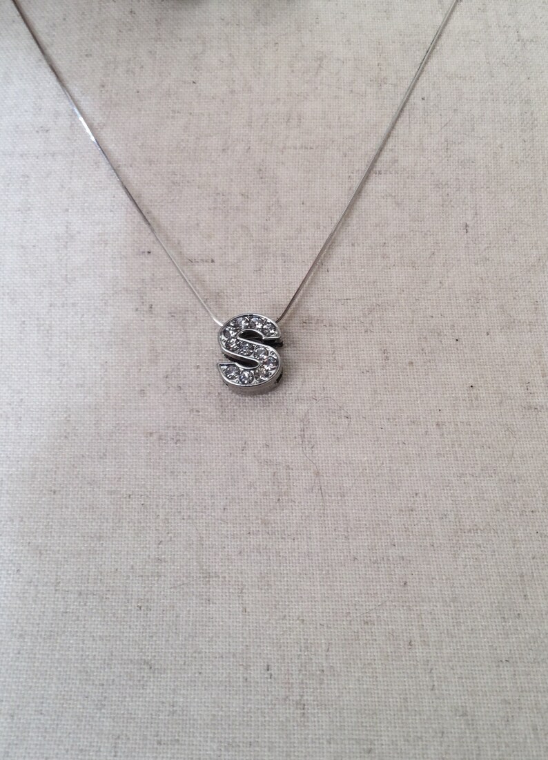Sterling silver 925 With bright letter pendant 12 inch. necklace chain 18 inch 45cm Italy silver snake chain