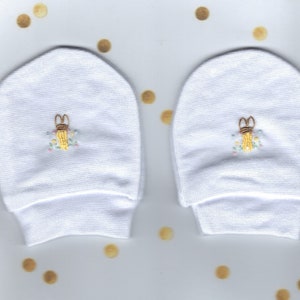 Baby Mittens, Embroidered Mittens, Bunny Lovers, Baby Gloves, White Mittens, Winter Mittens, Thumbless Mittens, Baby Accessories, Baby Mitts