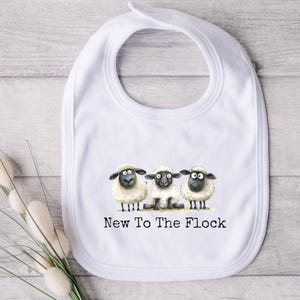 New To The Flock, Sheep Bib, Sheep Farmer, Farm Baby, Sheep Gift, Sheep Lover, Farm Nursery, Farm Baby Shower, Sheep Outfit, Lamb Bib