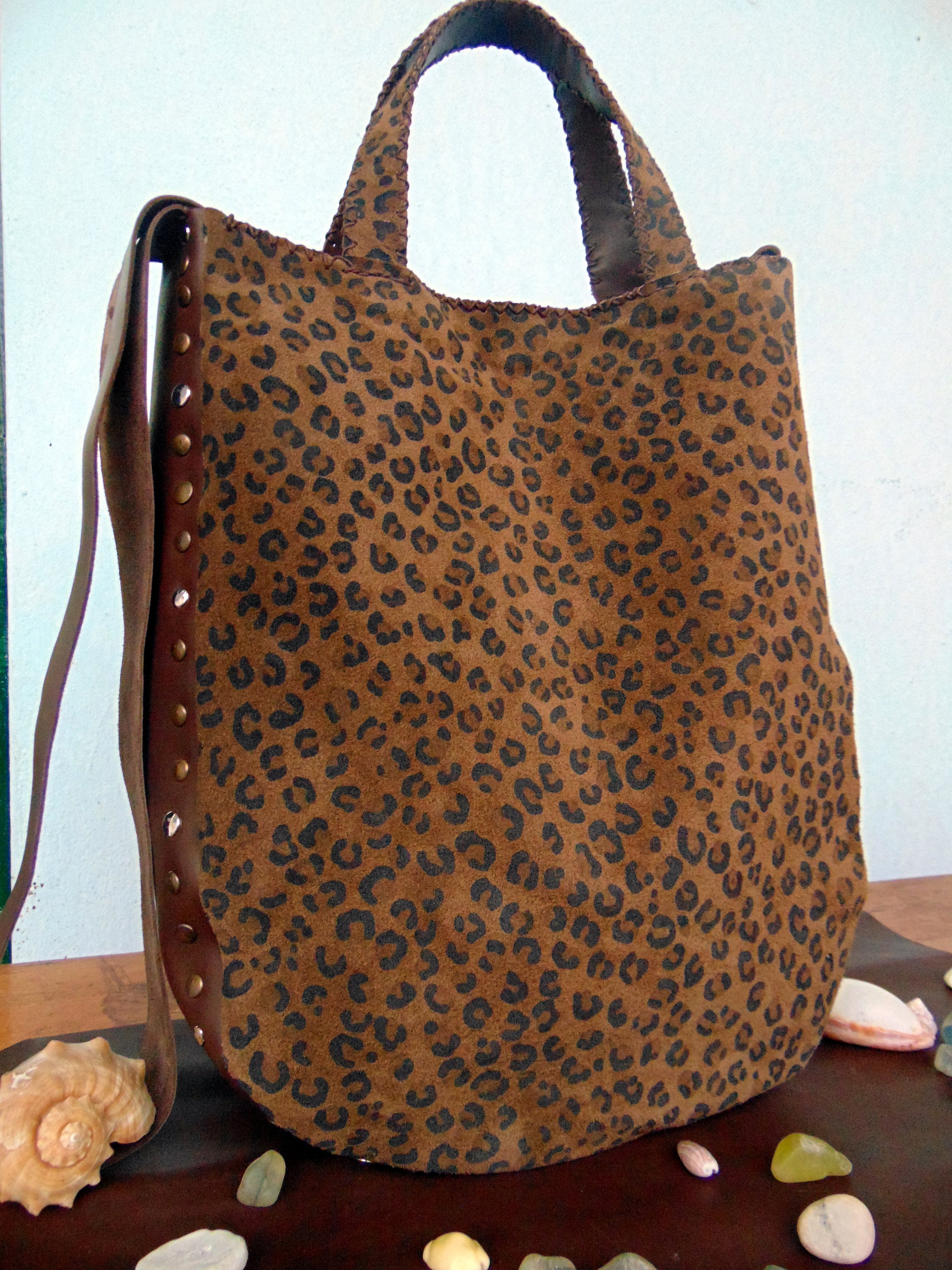 leopard print side bag