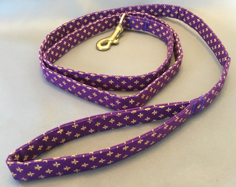 Bayou Angel Handmade Cotton Fleur de Lis Yellow on Purple Dog Leash, LSU colors dog leash, brass snap hook, nickel snap hook, Mardi Gras image 3