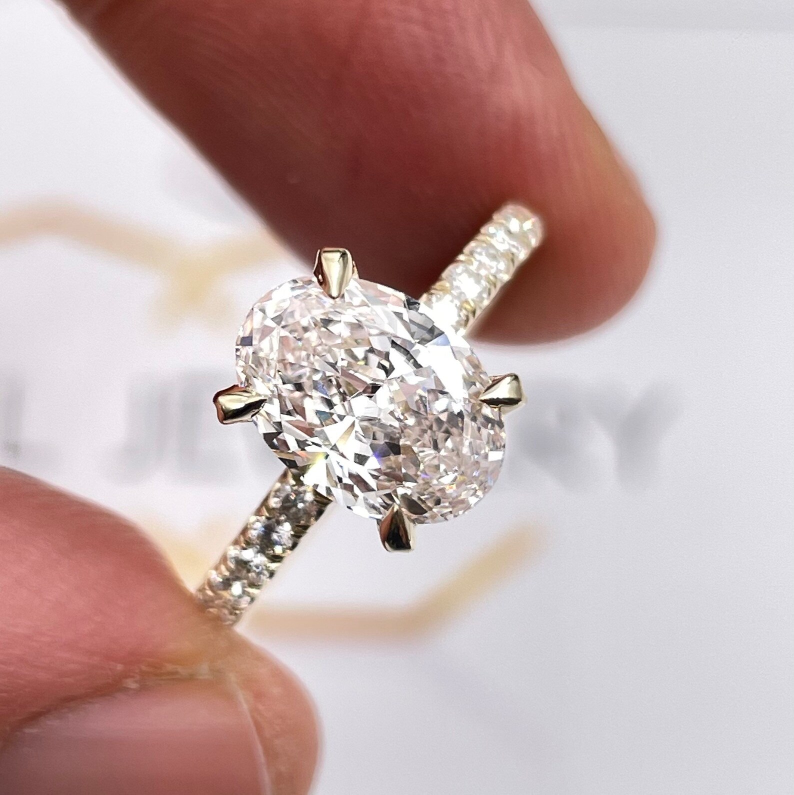 2 Carat Lab Grown Oval Shape Diamond Gold Ring Etsy