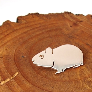 Conejillo de Indias. Alfiler de plata esterlina. Cavy. Roedor. Hámster.