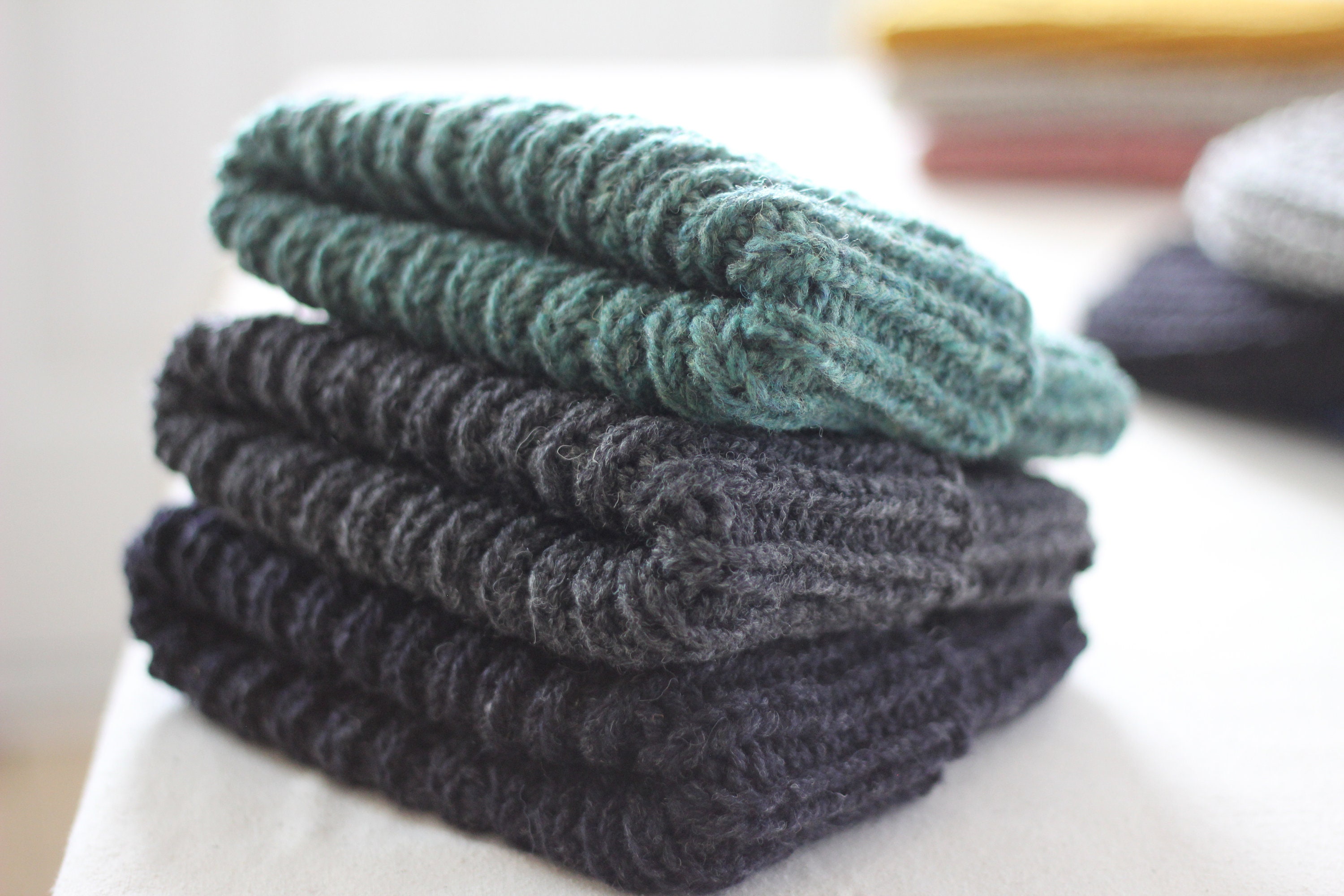 Wool Ribbed Beanie Black