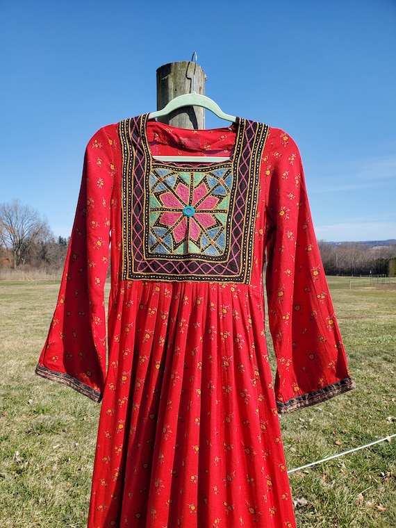 Vintage Red Floral Afghan Kurti Dress Size Small