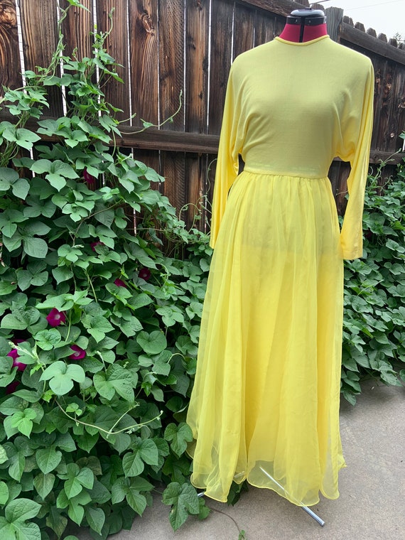 Miss elliette california dress hot sale
