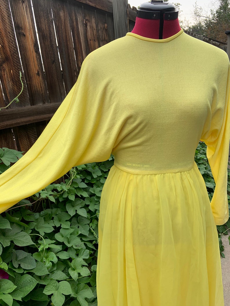 Vintage 1960s Miss Elliette California Yellow Dress image 2