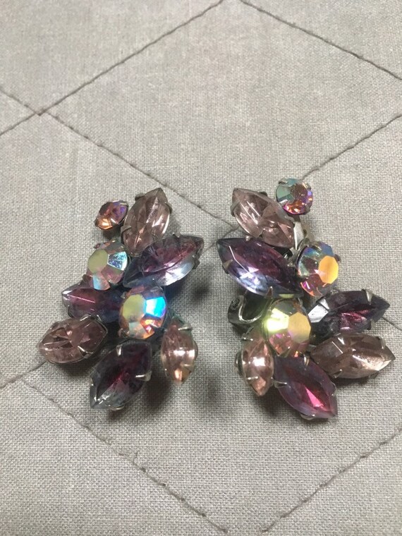 Assorted Vintage Earrings - Vintage Earrings - Vi… - image 9