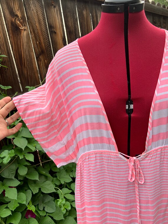 Vintage 1980’s Pink & White Coverup Dress - image 2