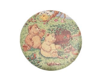 Vintage Bear Tin for Cookies, Snacks, Nic-Knacks, and Other Things.