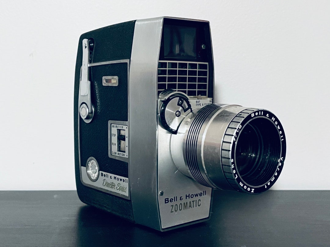 Bell and Howell Zoomatic Director Series 8mm Movie Camera Etsy