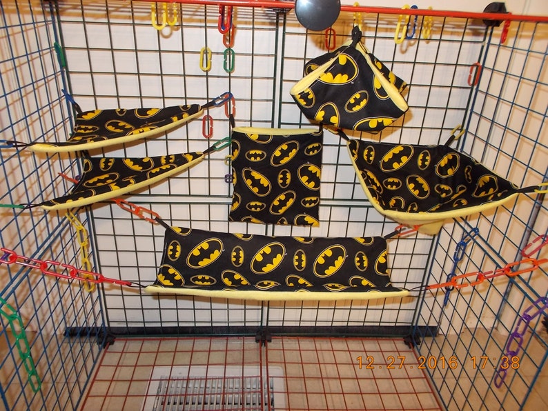 BATMAN BLACK Sugar Glider 6 pc cage set