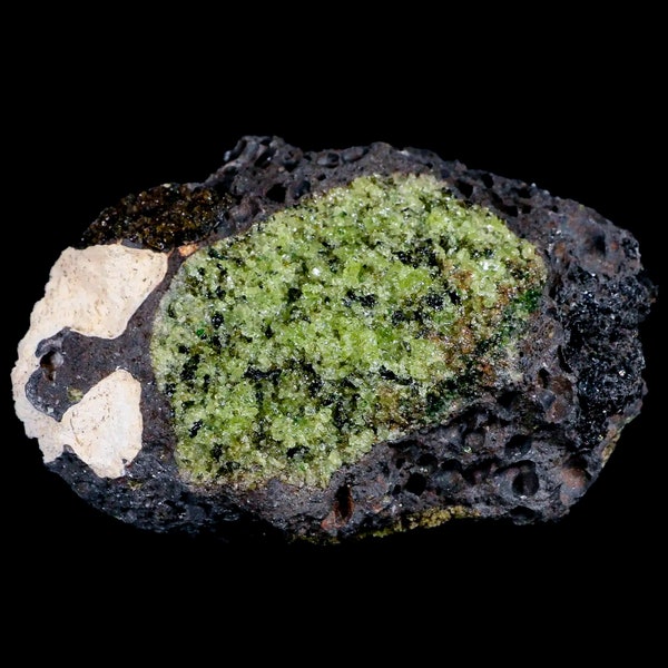 XL 4.4" Emerald Peridot Crystals Specimen Chrome Diopside And Spinel On Volcanic Rock Gila, Arizona Free Shipping