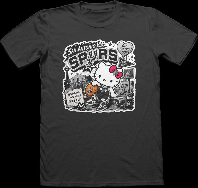 Camiseta Hello Kitty Sanrio Spurs Coyote / Arte de fan de los Spurs / San Antonio NBA / Badtz Maru Keroppi Kuromi Pochacco 100% algodón hilado en anillo imagen 8